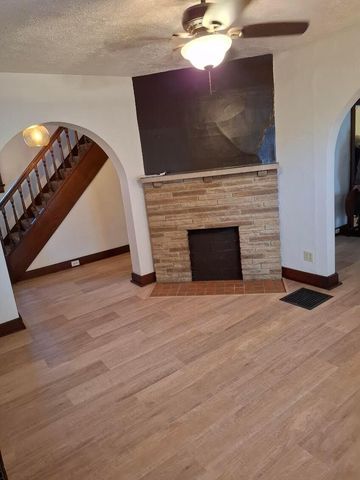 21 N Douglas Avenue 21 N Douglas Avenue, Springfield, OH 45503