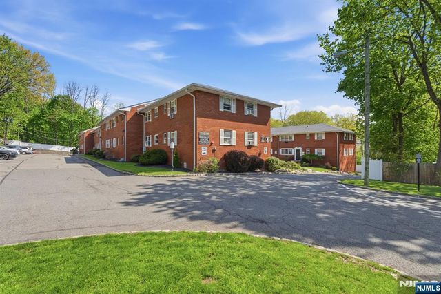 45 Wilfred Street 6, West Orange, NJ 07052