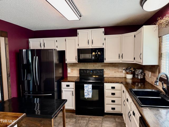 277 Nevada Street, Bristol, VA 24201