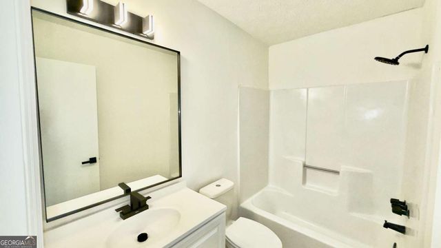 2070 Mallard Way, Lithonia, GA 30058