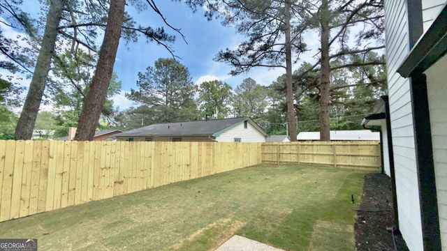 2070 Mallard Way, Lithonia, GA 30058