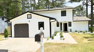 2070 Mallard Way, Lithonia, GA 30058