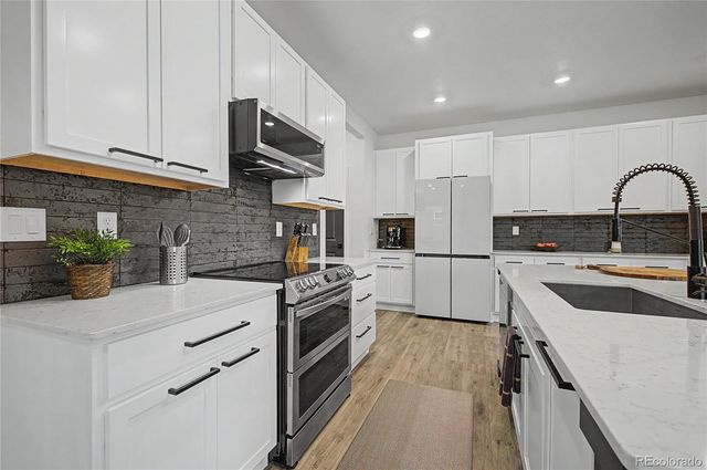 28372 E 7th Avenue, Watkins, CO 80137