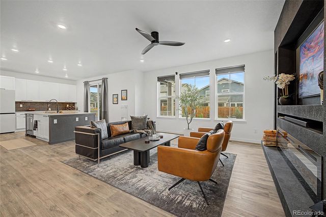 28372 E 7th Avenue, Watkins, CO 80137
