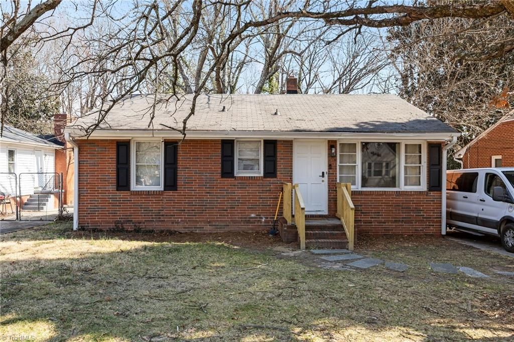916 Forrest Street, Greensboro, NC 27262