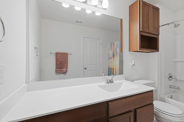 5942 Foster Bend, San Antonio, TX 78244