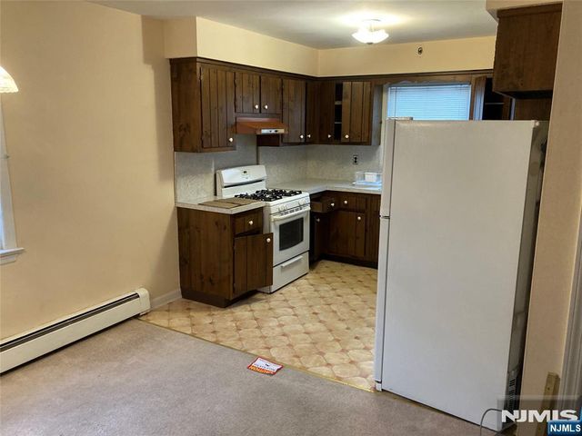 129 POST Avenue 2, Hawthorne, NJ 07506
