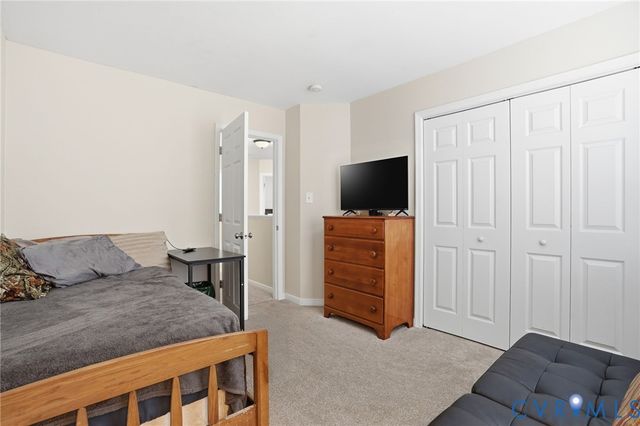 5927 Deerpath Dr, New Kent, VA 23124