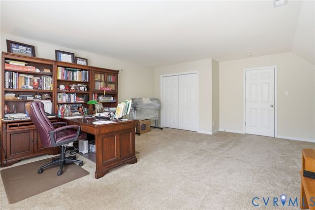5927 Deerpath Dr, New Kent, VA 23124