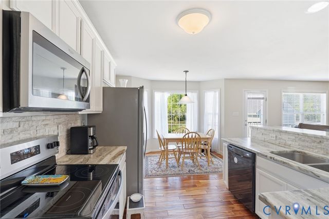 5927 Deerpath Dr, New Kent, VA 23124