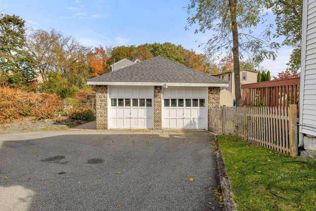 60 Mechanic St, Canton, MA 02021