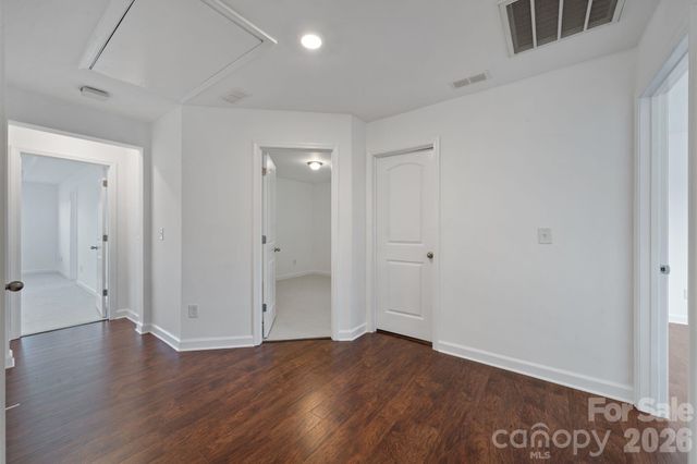 7026 Walnut Branch Lane, Charlotte, NC 28277