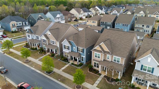 7026 Walnut Branch Lane, Charlotte, NC 28277