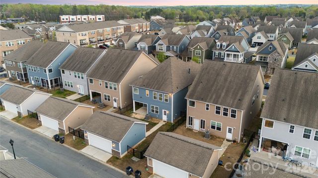 7026 Walnut Branch Lane, Charlotte, NC 28277