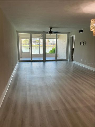 7645 SUN ISLAND DRIVE S 101, South Pasadena, FL 33707