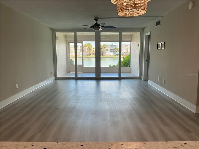 7645 SUN ISLAND DRIVE S 101, South Pasadena, FL 33707