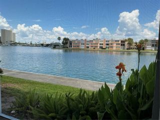 7645 SUN ISLAND DRIVE S 101, South Pasadena, FL 33707
