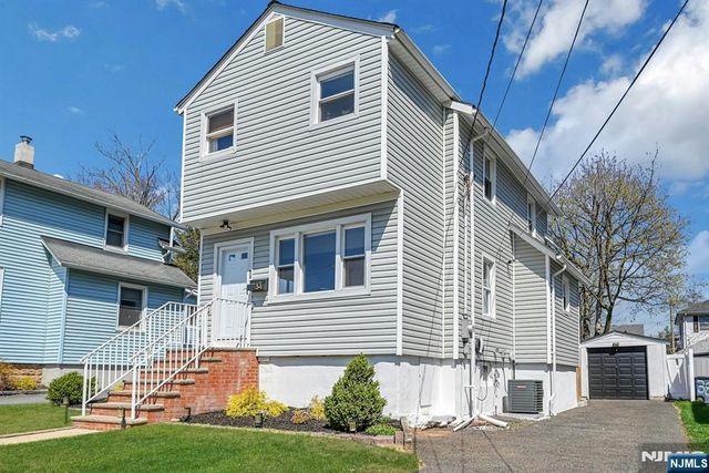 34 Shadyside Avenue, Dumont, NJ 07628