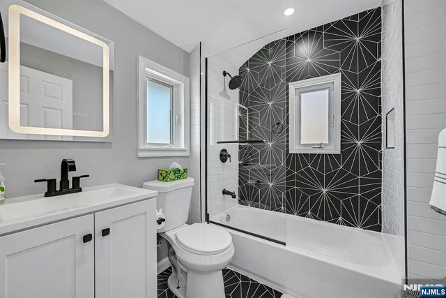 34 Shadyside Avenue, Dumont, NJ 07628