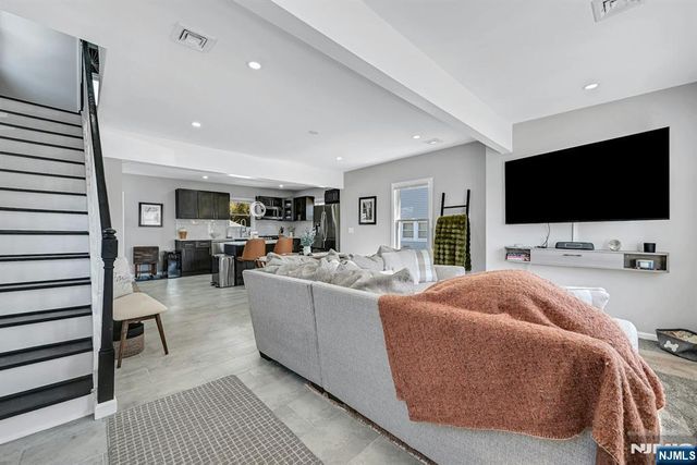 34 Shadyside Avenue, Dumont, NJ 07628
