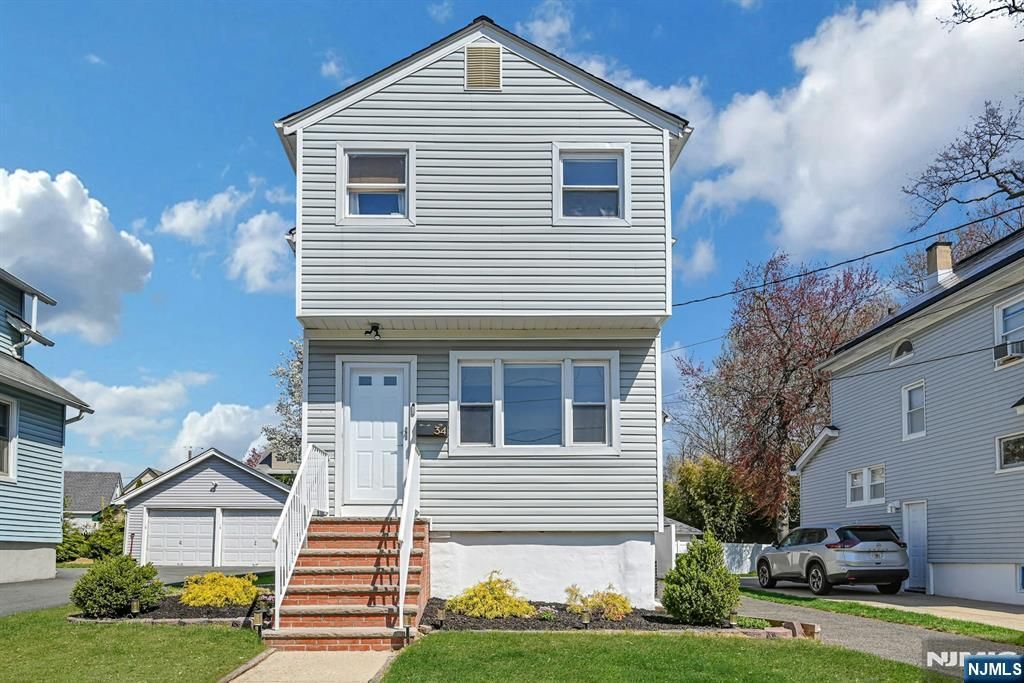 34 Shadyside Avenue, Dumont, NJ 07628