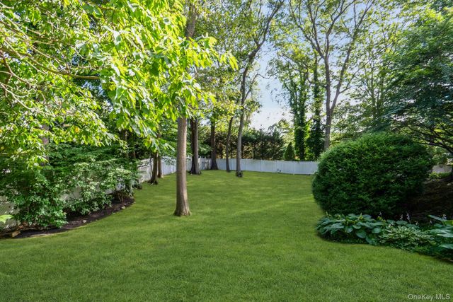 48 Randolph Drive, Dix Hills, NY 11746