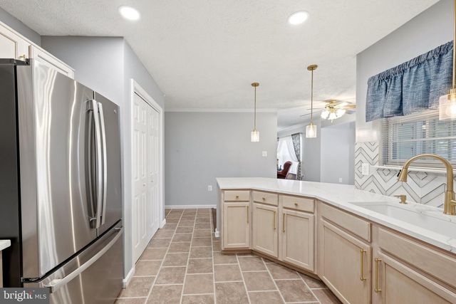 231 BENTLEY AVE, Winchester, VA 22602