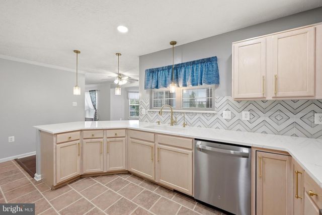 231 BENTLEY AVE, Winchester, VA 22602