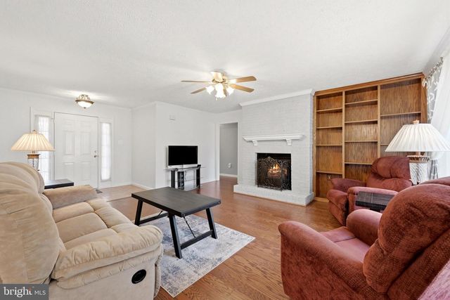 231 BENTLEY AVE, Winchester, VA 22602