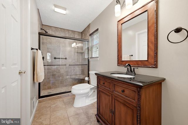231 BENTLEY AVE, Winchester, VA 22602
