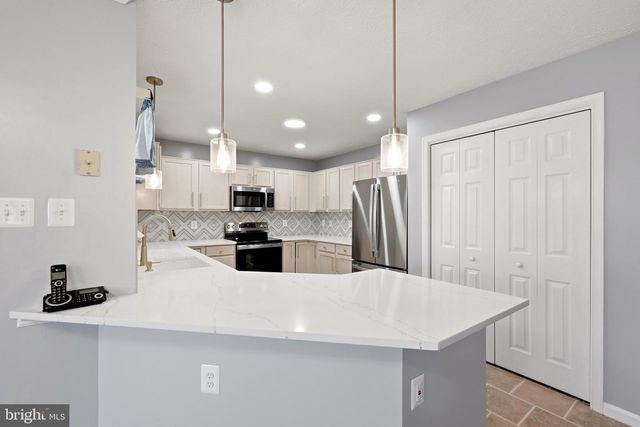 231 BENTLEY AVE, Winchester, VA 22602