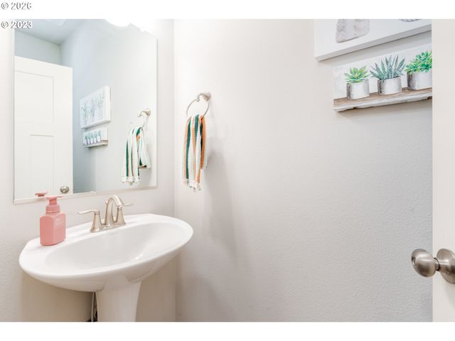 6150 N 86TH Ave, Camas, WA 98607