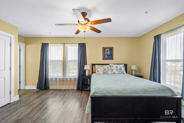 450 S Breakers Lane, Gulf Shores, AL 36542