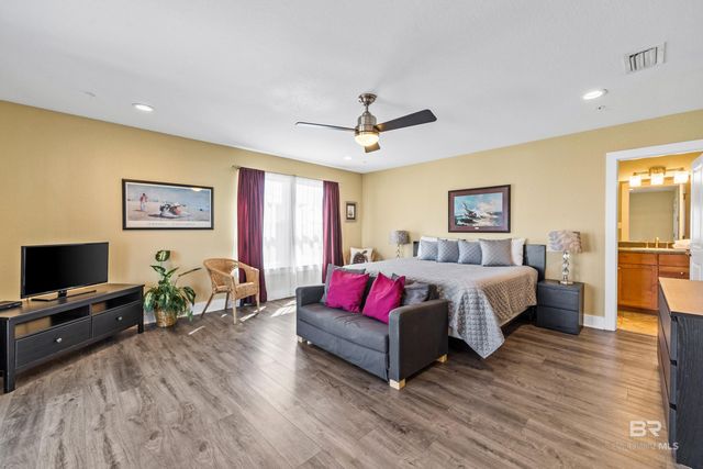 450 S Breakers Lane, Gulf Shores, AL 36542