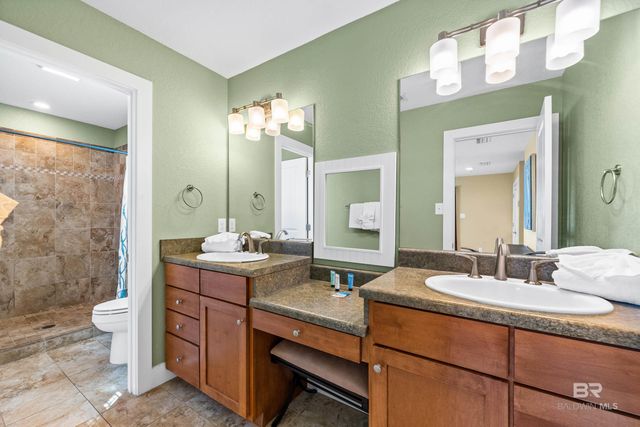 450 S Breakers Lane, Gulf Shores, AL 36542