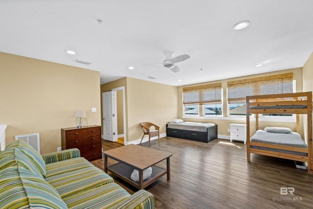 450 S Breakers Lane, Gulf Shores, AL 36542