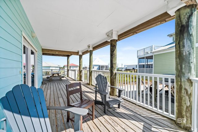 450 S Breakers Lane, Gulf Shores, AL 36542