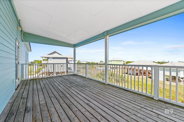 450 S Breakers Lane, Gulf Shores, AL 36542