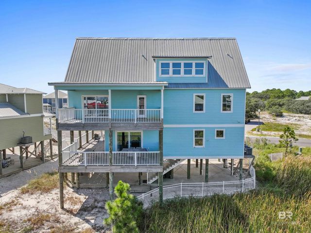 450 S Breakers Lane, Gulf Shores, AL 36542