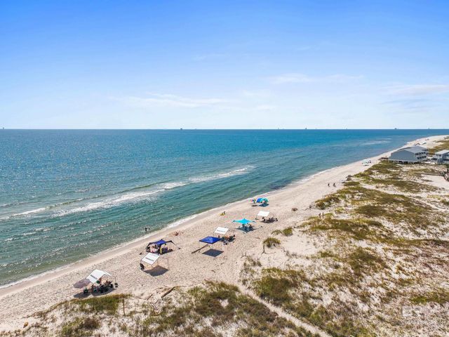 450 S Breakers Lane, Gulf Shores, AL 36542