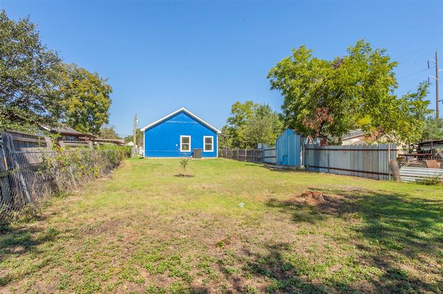 2608 Cleveland Avenue, Waco, TX 76711