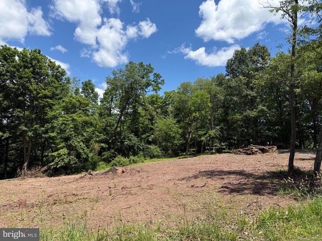 GROVE HEIGHTS RD, Berkeley Springs, WV 25411