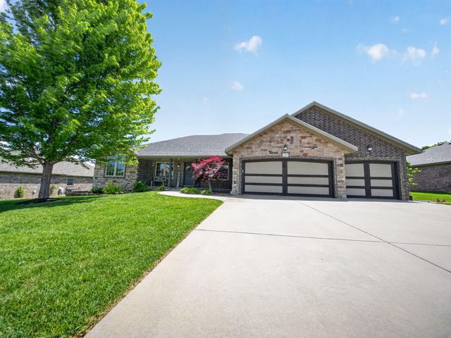 1010 N 23rd Avenue, Ozark, MO 65721