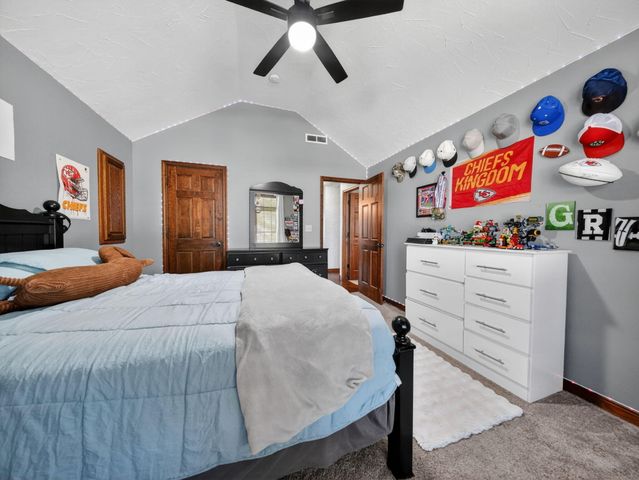 1010 N 23rd Avenue, Ozark, MO 65721