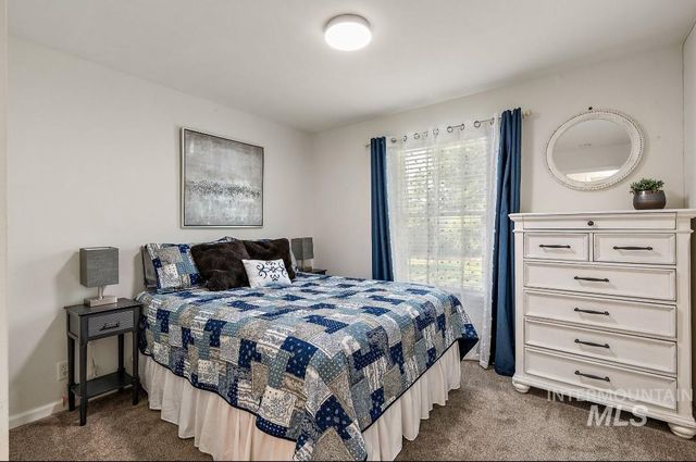 10959 W Rose Lake St, Star, ID 83669