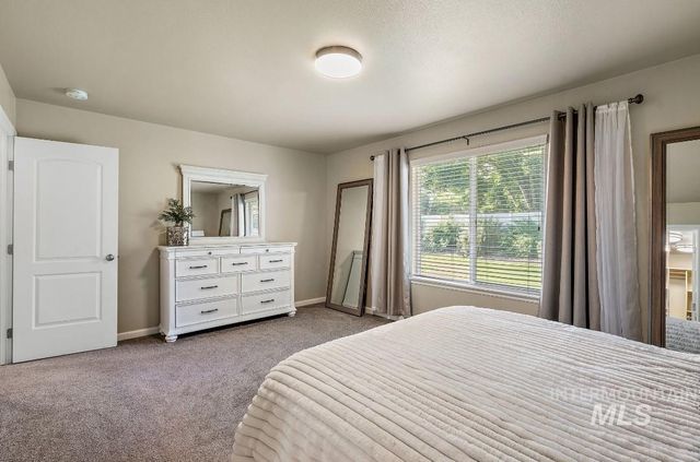 10959 W Rose Lake St, Star, ID 83669