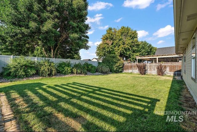 10959 W Rose Lake St, Star, ID 83669