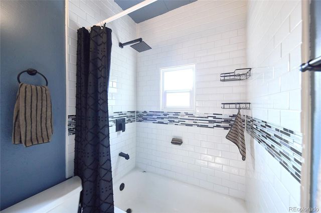 2901 S Sherman Street, Englewood, CO 80113