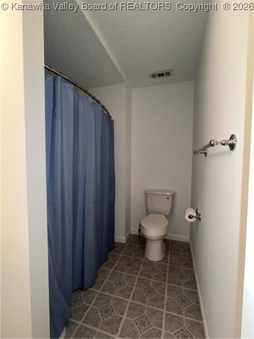 413 23rd Street, Dunbar, WV 25064