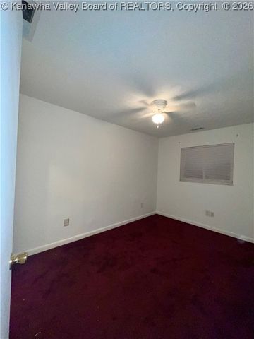 413 23rd Street, Dunbar, WV 25064